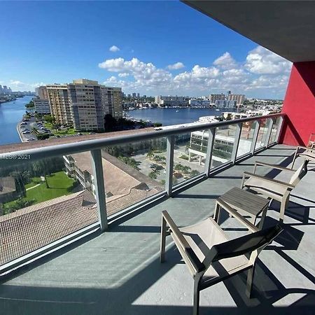 2Bd 2Ba Condo @Beachwalk Resort W/Pool ハランデール・ビーチ エクステリア 写真